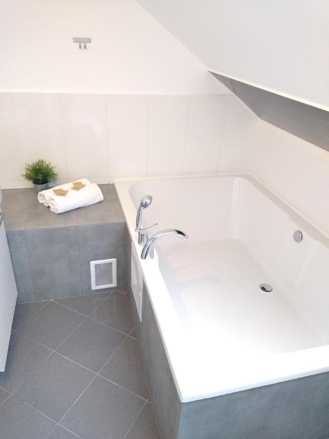 Park Apartament ジェシュフ エクステリア 写真
